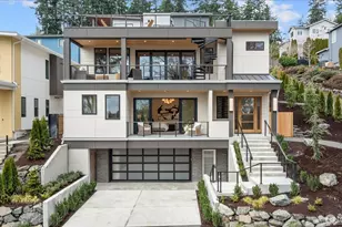 11921 90th Ave NE, Kirkland, WA 98034 - Photo 2