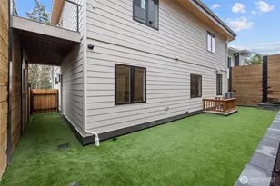 11921 90th Ave NE, Kirkland, WA 98034 - Photo 34