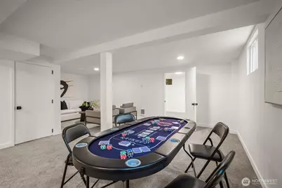 828 Hoyt Avenue, Everett, WA 98201 - Photo 34