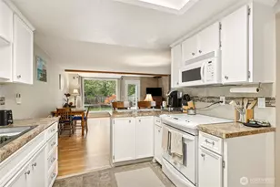 6504 109th St E, Puyallup, WA 98373 - Photo 4