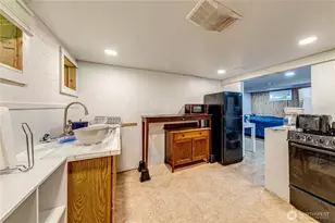 115 E 5th St, Port Angeles, WA 98362 - Photo 30