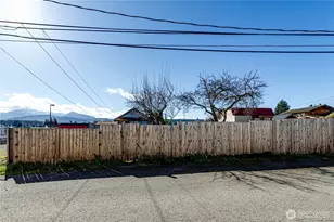 115 E 5th St, Port Angeles, WA 98362 - Photo 38