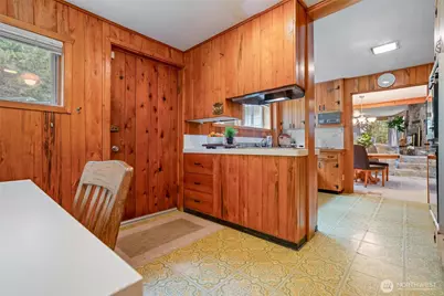 3649 Long Lake Road SE, Port Orchard, WA 98366 - Photo 12