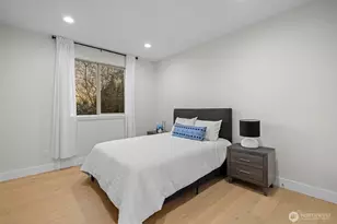 12301 NE 107th St, Kirkland, WA 98033 - Photo 16