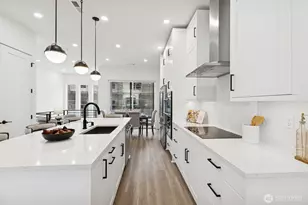 18805 99th Ct NE, Bothell, WA 98011 - Photo 8