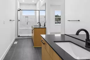 18805 99th Ct NE, Bothell, WA 98011 - Photo 16