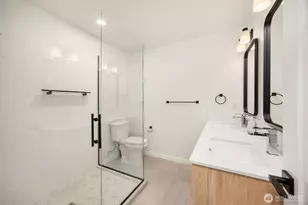 8606 Linden Ave N, Seattle, WA 98103 - Photo 14