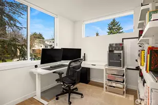 8606 Linden Ave N, Seattle, WA 98103 - Photo 20