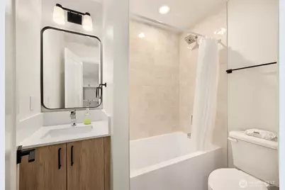 8606 Linden Avenue N, Seattle, WA 98103 - Photo 26