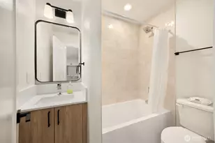 8606 Linden Ave N, Seattle, WA 98103 - Photo 26