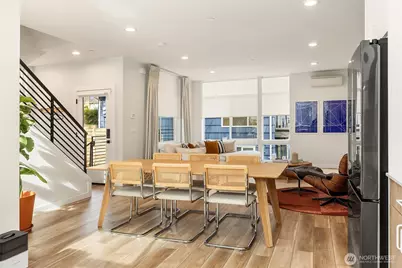 8606 Linden Avenue N, Seattle, WA 98103 - Photo 8