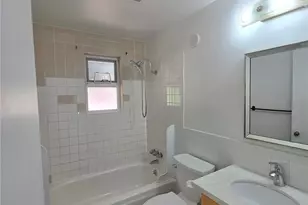 7111 Meadowdale Beach Rd, Edmonds, WA 98026 - Photo 4