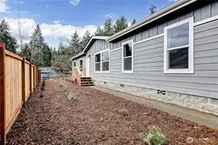 3613 Burwell St, Bremerton, WA 98312 - Photo 2