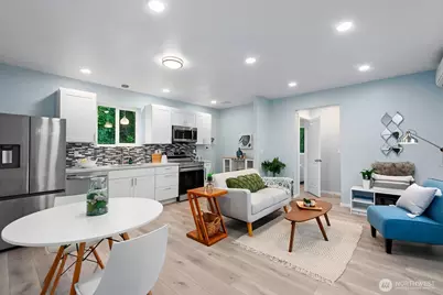 3265 31st Avenue SW, Seattle, WA 98126 - Photo 2