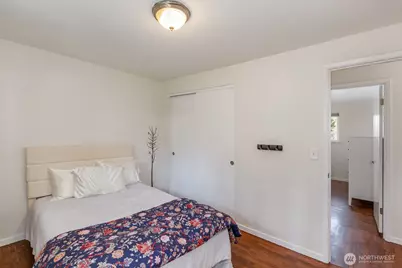 22803 66th Avenue W, Mountlake Terrace, WA 98043 - Photo 18
