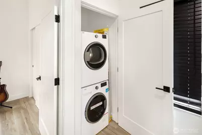 820 B S Rose Street, Seattle, WA 98108 - Photo 14