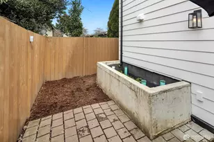 820 B S Rose St, Seattle, WA 98108 - Photo 16