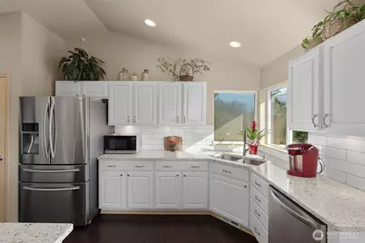 117 Briarwood Court, Chehalis, WA 98532 - Photo 8