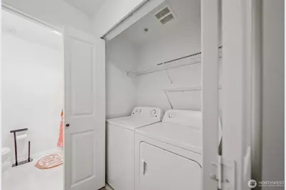 6207 Hazel Loop SE #B-18, Auburn, WA 98092 - Photo 16