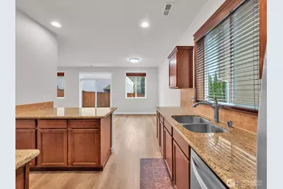 109 161st Place SE, Bothell, WA 98012 - Photo 10