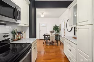 516 W Howe St, Seattle, WA 98119 - Photo 16