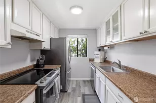 1812 SW 318th Pl, Federal Way, WA 98023 - Photo 8