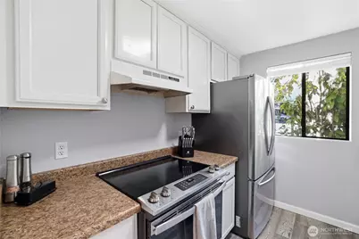 1812 SW 318th Place #28D, Federal Way, WA 98023 - Photo 10