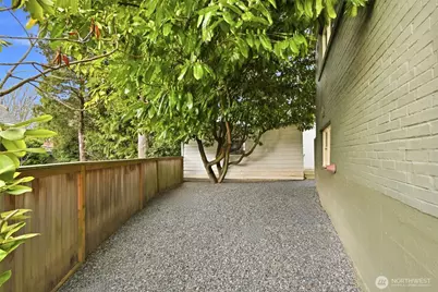 3505 43rd Avenue W, Seattle, WA 98199 - Photo 30