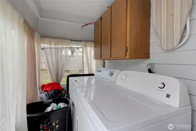 5705 S 57th Street, Tacoma, WA 98408 - Photo 16