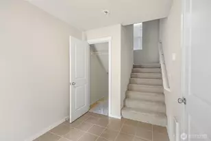 315 Chelan Ave NE, Renton, WA 98059 - Photo 8