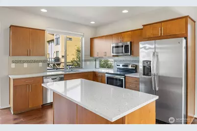 315 Chelan Avenue NE, Renton, WA 98059 - Photo 14