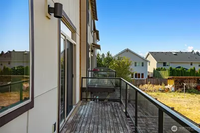 315 Chelan Avenue NE, Renton, WA 98059 - Photo 32