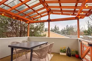 2004 SW 117th Pl, Burien, WA 98146 - Photo 18