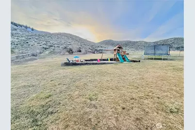 859 C Highway 7, Tonasket, WA 98855 - Photo 38