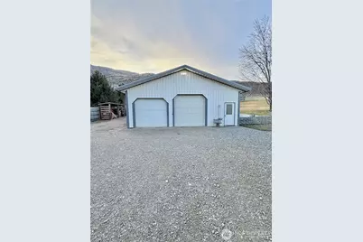 859 C Highway 7, Tonasket, WA 98855 - Photo 8