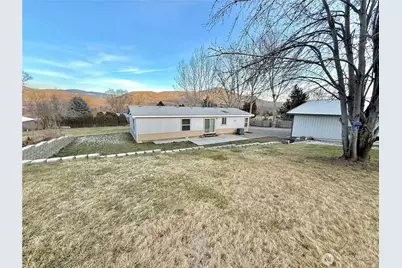 859 C Highway 7, Tonasket, WA 98855 - Photo 6