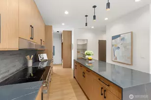3305 S Hanford St, Seattle, WA 98144 - Photo 10