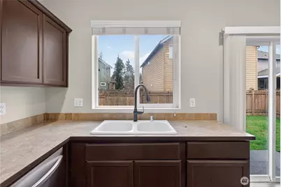 11411 129th Street E, Puyallup, WA 98374 - Photo 16