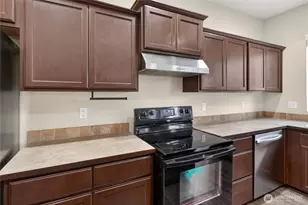 11411 129th St E, Puyallup, WA 98374 - Photo 14