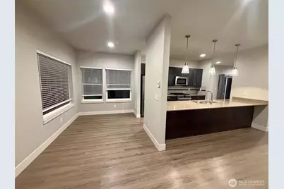 18236 73rd Avenue NE #101, Kenmore, WA 98028 - Photo 4