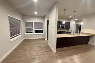 18236 73rd Ave NE, Kenmore, WA 98028 - Photo 4