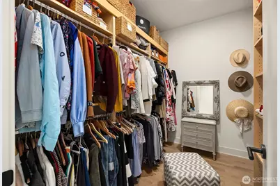 9581 NE Sigrids Court, Bainbridge Island, WA 98110 - Photo 22