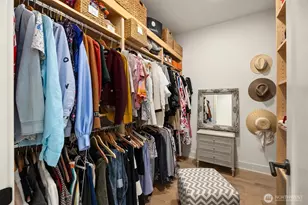 9581 NE Sigrids Ct, Bainbridge Island, WA 98110 - Photo 22