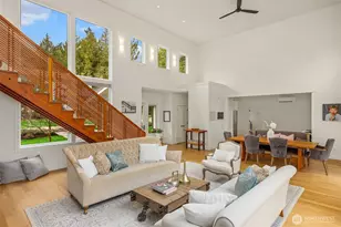 9581 NE Sigrids Ct, Bainbridge Island, WA 98110 - Photo 10