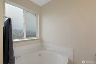 16566 Rainier View Dr SE, Yelm, WA 98597 - Photo 20