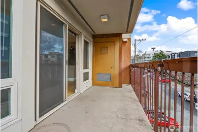 500 5th Ave W #303, Seattle, WA 98119 - Photo 16