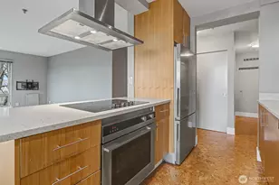 500 5th Ave W, Seattle, WA 98119 - Photo 6