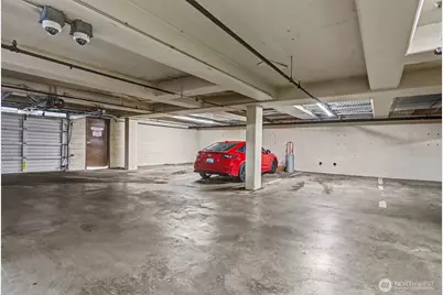 500 5th Ave W #303, Seattle, WA 98119 - Photo 32