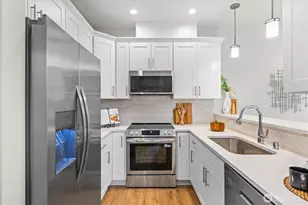 2217 Hoyt Ave, Everett, WA 98201 - Photo 10