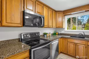 17546 Fremont Ave N, Shoreline, WA 98133 - Photo 12